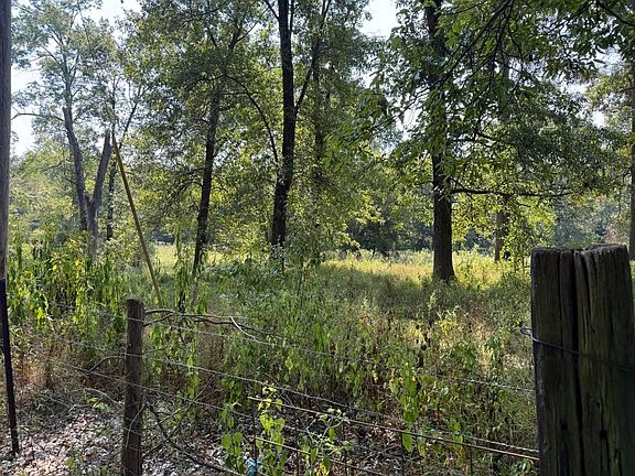 2nd image of Harris School Rd