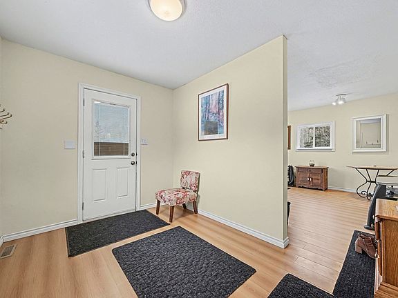 5th image of 60221 Range Road 43 #A