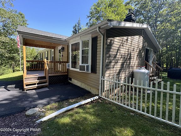4th image of 1226 Woodhaven Dr