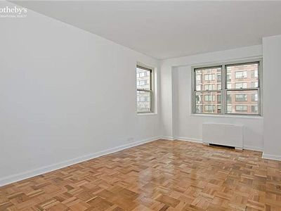 300 E 40th St APT 8P, New York, NY, 10016