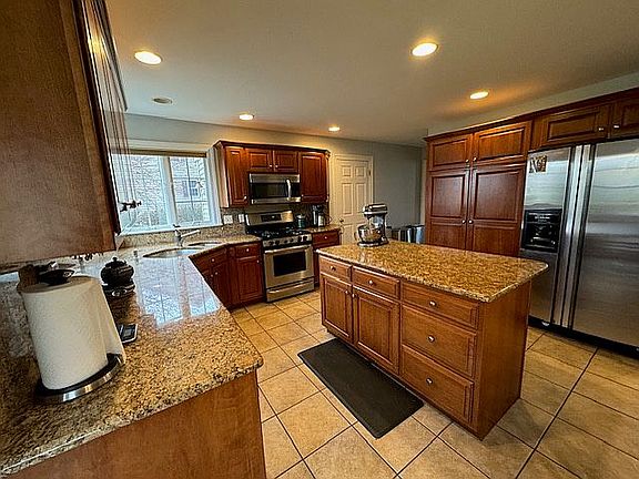 Kitchen-Amish made cabinets