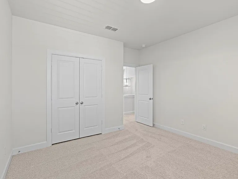 2718 Cottage Pl — Photo 24
