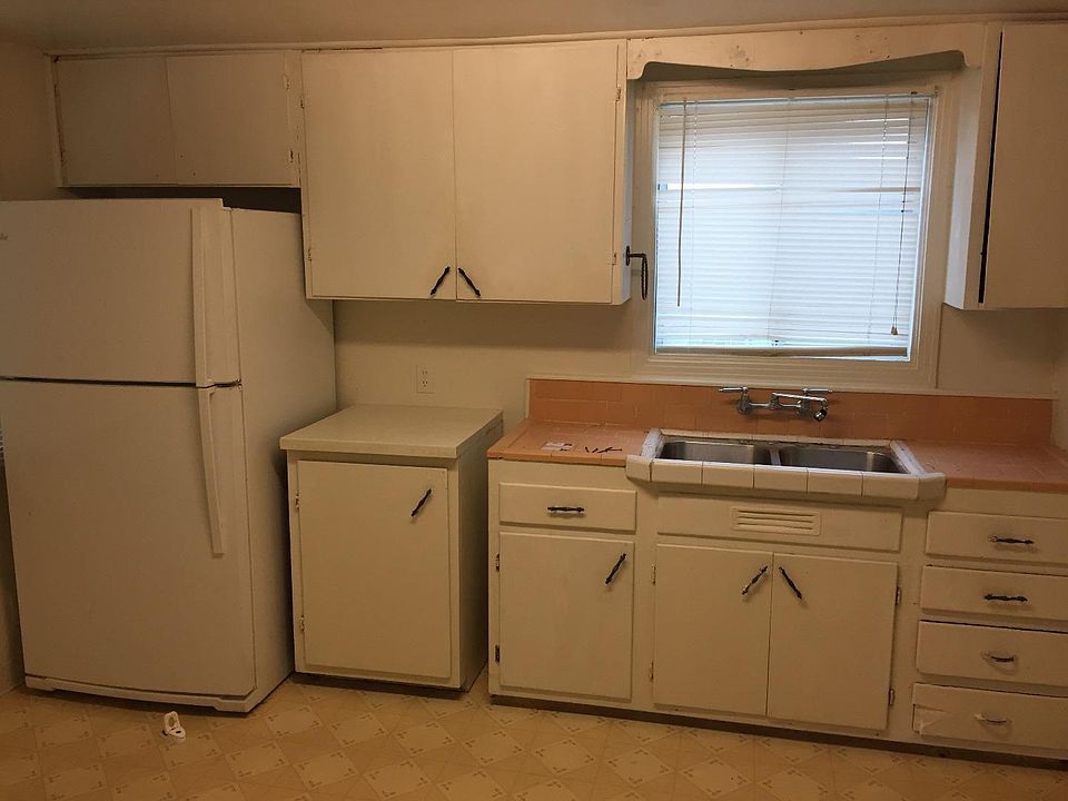 2nd image of 341 Wooster Ave