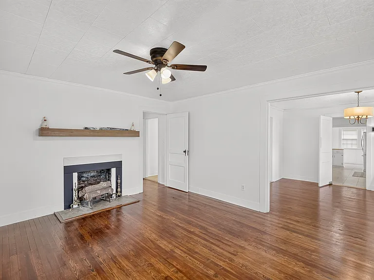 110 Woodcraft Dr — Photo 7