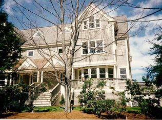 23 Brook St, Wellesley, MA 02482