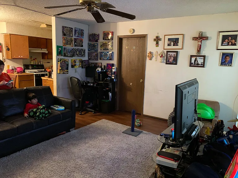 12810 Chromite St — Photo 3