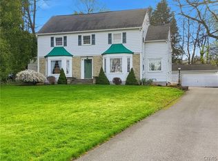 8 Lyndon Rd, Fayetteville, NY 13066