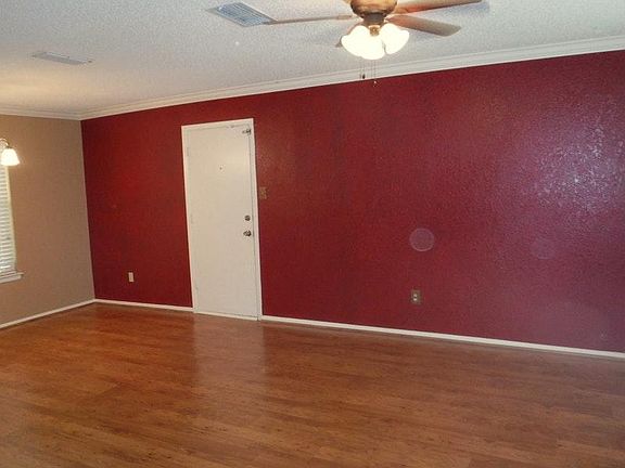 2nd image of 5005 Bama Dr