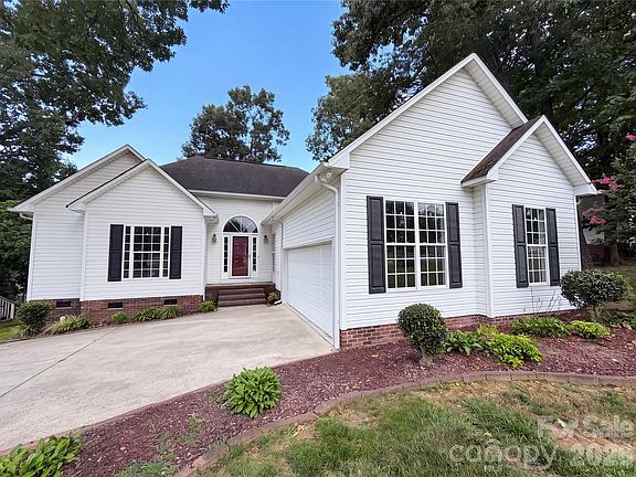2nd image of 2160 Brantley Creek Dr