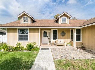 12113 Roundham Ln N, Jacksonville, FL 32225