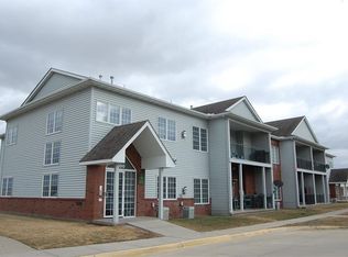 1345 Florence Dr #406, Waukee, IA 50263