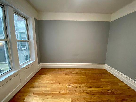 3rd image of 8321 21st Ave #1