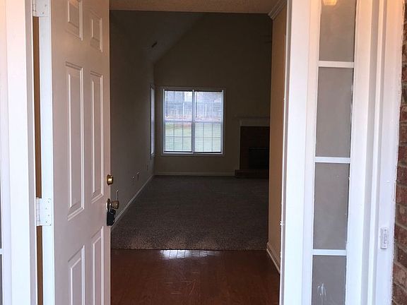 3rd image of 1482 Elena Dr