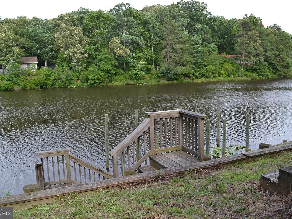 186 Placid Rd, Colonial Beach, VA 22443 Zillow