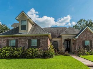 312 Moss Creek Dr, Lafayette, LA 70508