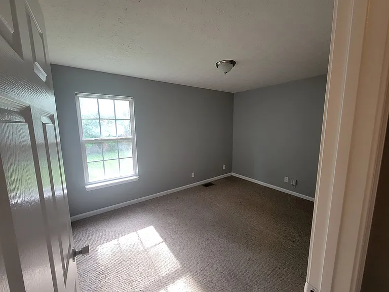 7368 Lucille Ave — Photo 8