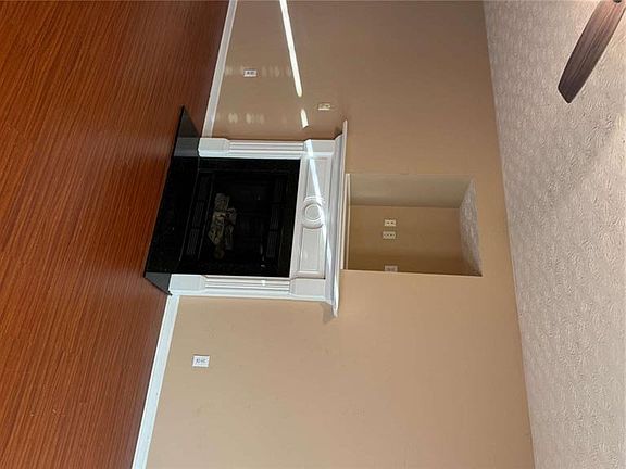 3rd image of 2853 Walden Lake Bnd