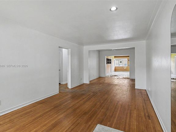 3rd image of 236 Candia Ave