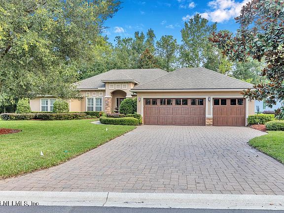 3rd image of 116 HUNTERS CREEK Drive