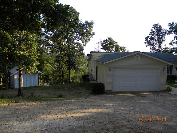 4th image of 9344 Three Oaks Ln