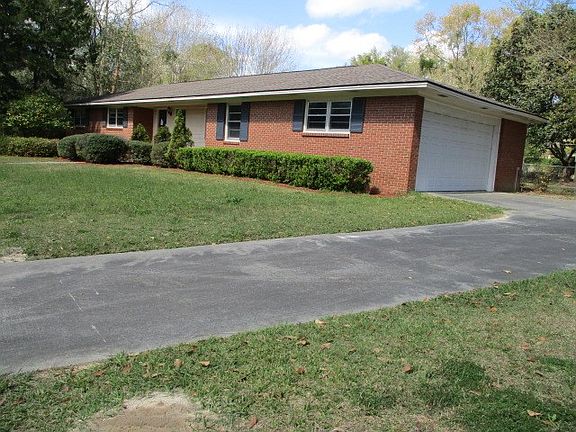 3rd image of 4004 Rubra Pl