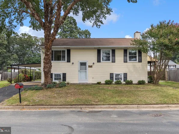 756 219th St, Pasadena, MD 21122