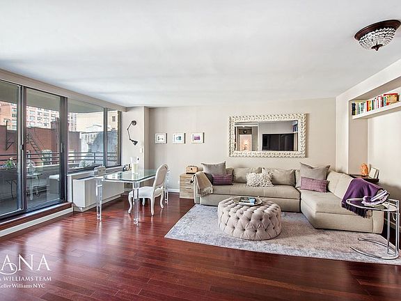 4th image of 309 E 49th St APT 8C