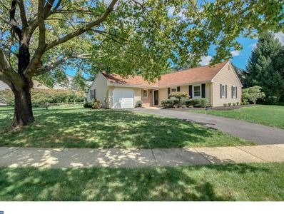 36 Meridian Cir, Newtown, PA, 18940