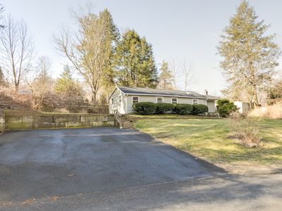 14 Chipmunk Trail, Sandy Hook, CT, 06482