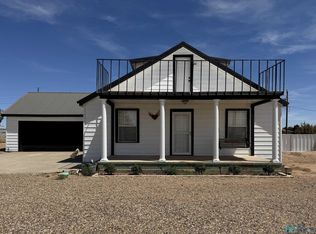104 Apache Dr, Logan, NM 88426