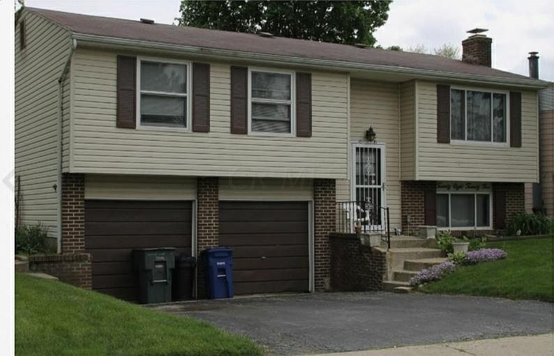 1st image of 2825 Vantage Point Dr