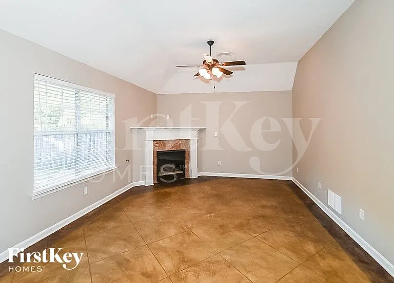 6797 Terry Chase — Photo 3