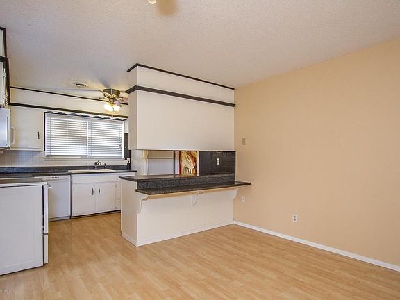 4th image of 5015 Westway Trl