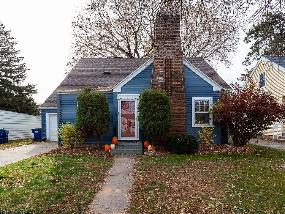 1st image of 145 Ethel St