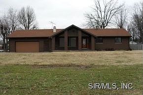 1st image of 15 Mercer Dr