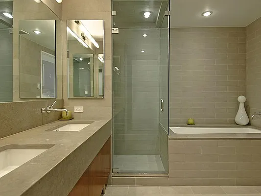 Rented by Sotheby's International Realty | media 21