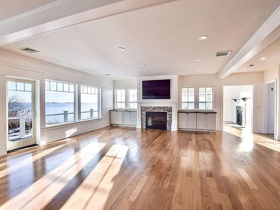 4th image of 21 Analore Cir
