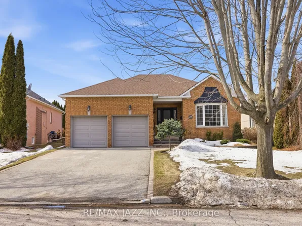 20 Commons Blvd, Scugog, ON L9L 1S5