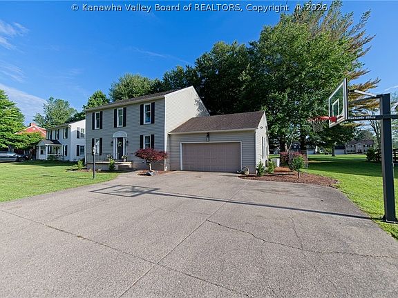 3rd image of 378 Big Bend Rd