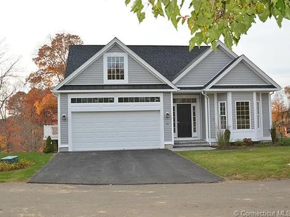 49 Whiting Farms Ln, Niantic, CT 06357