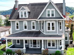 332 E 10th Ave, Tarentum, PA