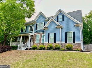 226 Prestwick Dr, Hoschton, GA 30548