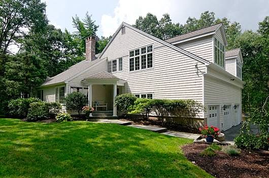 1st image of 100 Ayrshire Ln