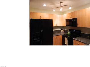 145 Hidden Court Rd, Hollywood, FL 33023