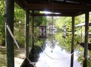 145 Waterway Ave, Satsuma, FL 32189