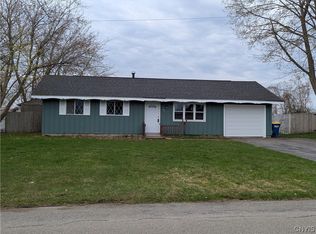 401 Idlewood Blvd, Baldwinsville, NY 13027
