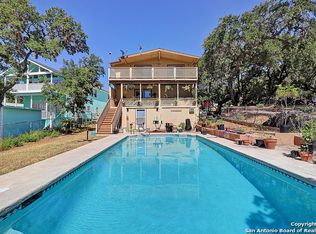 785 Lookout Dr, Lakehills, TX 78063