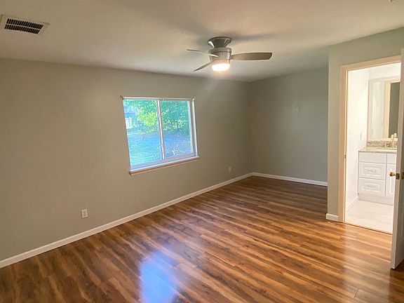 4th image of 209 Fort Smith Blvd
