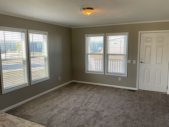 2nd image of 366 Bandera St #387