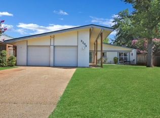 2205 NW 114th St, Oklahoma City, OK 73120